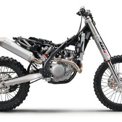 KTM 450 EXC-F Stripped 90 right